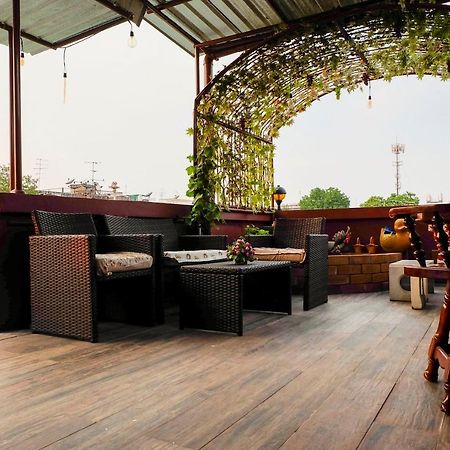 Ying Hostel Bangkok Exterior photo