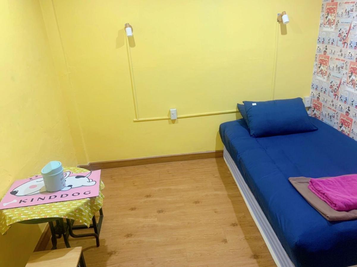 Ying Hostel Bangkok Exterior photo